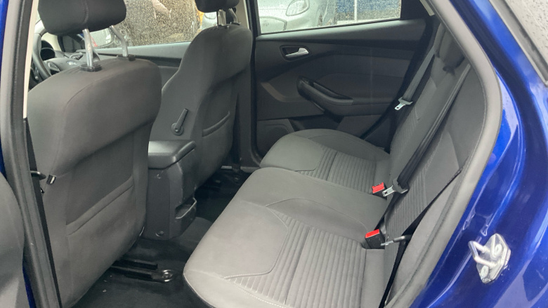 Ford Focus 1.0 EcoBoost 125 Titanium 5dr Petrol Hatchback